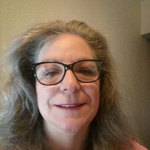 Meet your Posher, Gloria